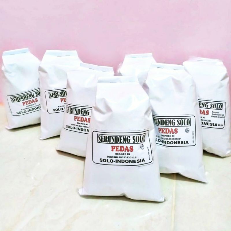 

SRUNDENG/SERUNDENG SOLO/PEDAS/MANIS/OLEH-OLEH KHAS SOLO/250gr