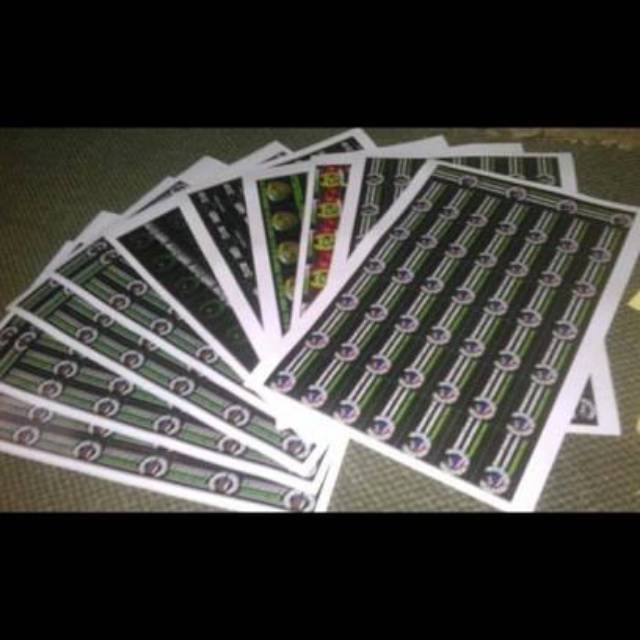 

Cetak Stiker Vynil A3+ (print & cutting)