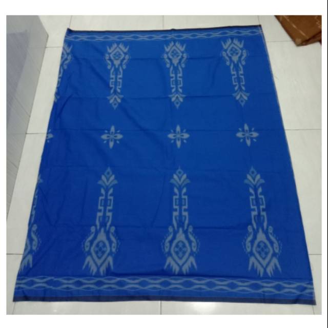 Sarung mangga gold kembang biru