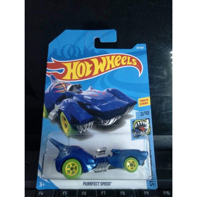 Hot wheels hotwheels purrfect speed