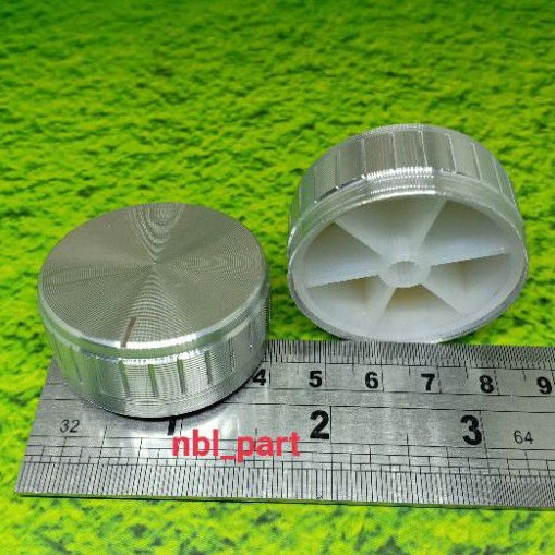 Knop Potensio 40mm silver