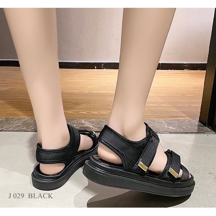 SANDAL WANITA GUNUNG BRANCA FASHION 029