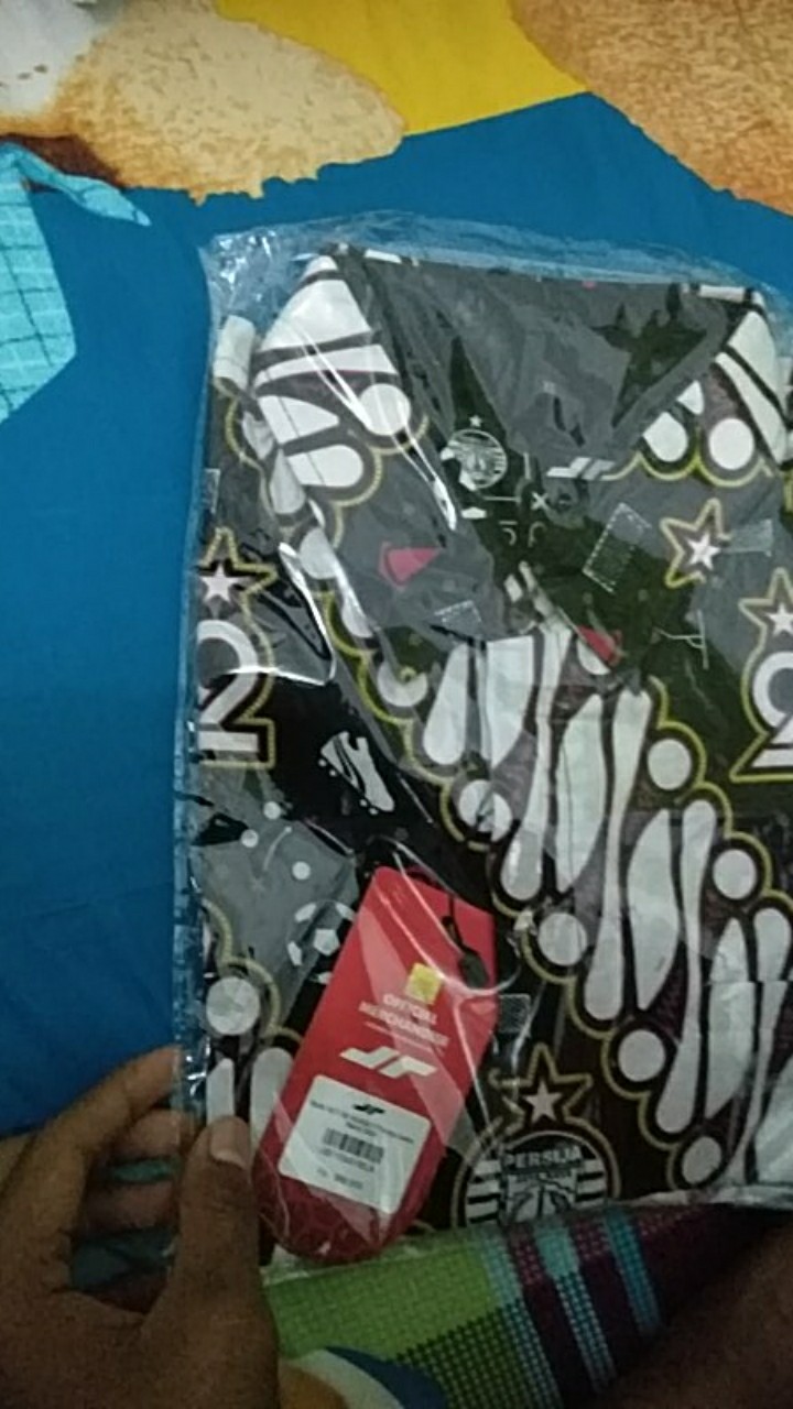 Kemeja Batik Hut Persija 92 Asana X Persija Juara