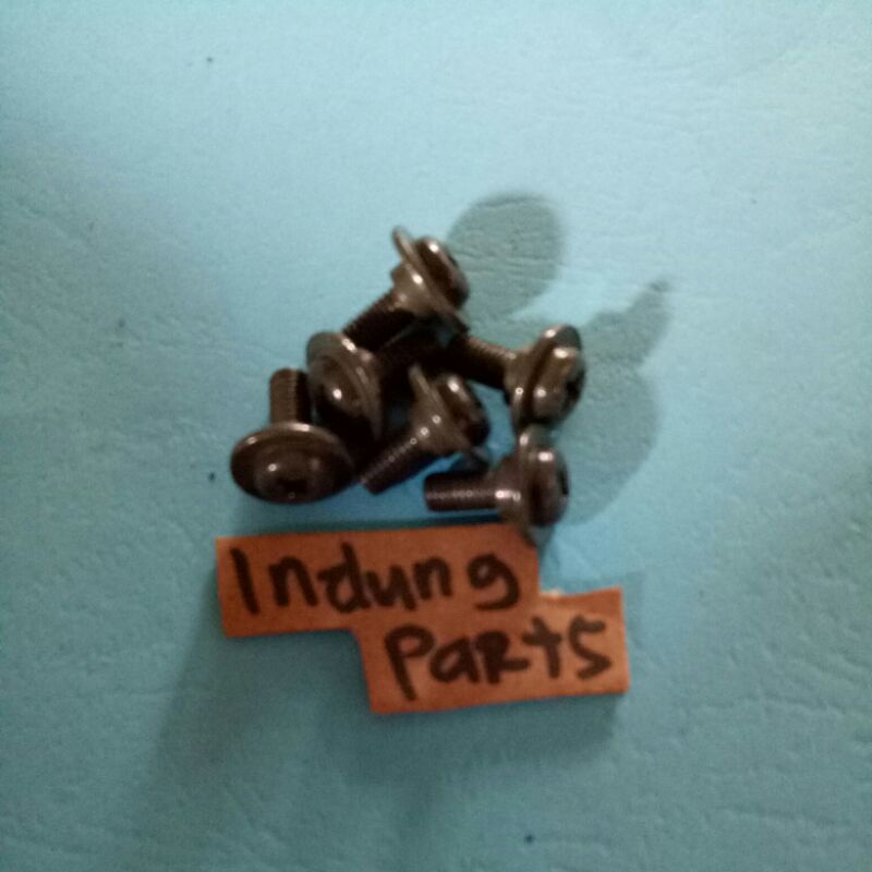 Baut cover tutup aki honda beat Fi Eco Scoopy