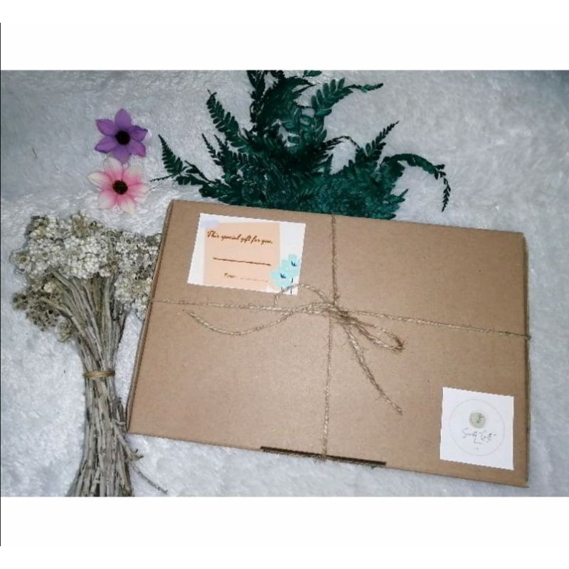

BOX PACKING AKRILIK
