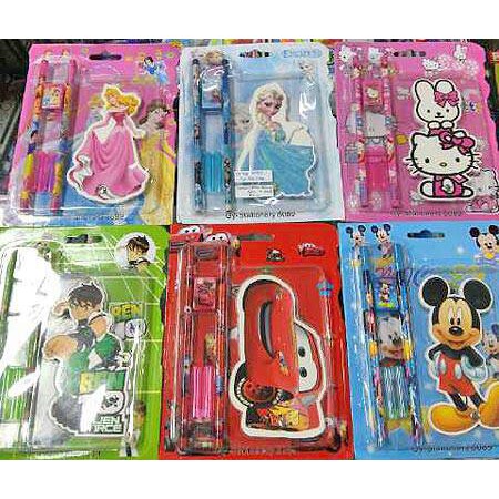 

Paket Alat Tulis Karakter