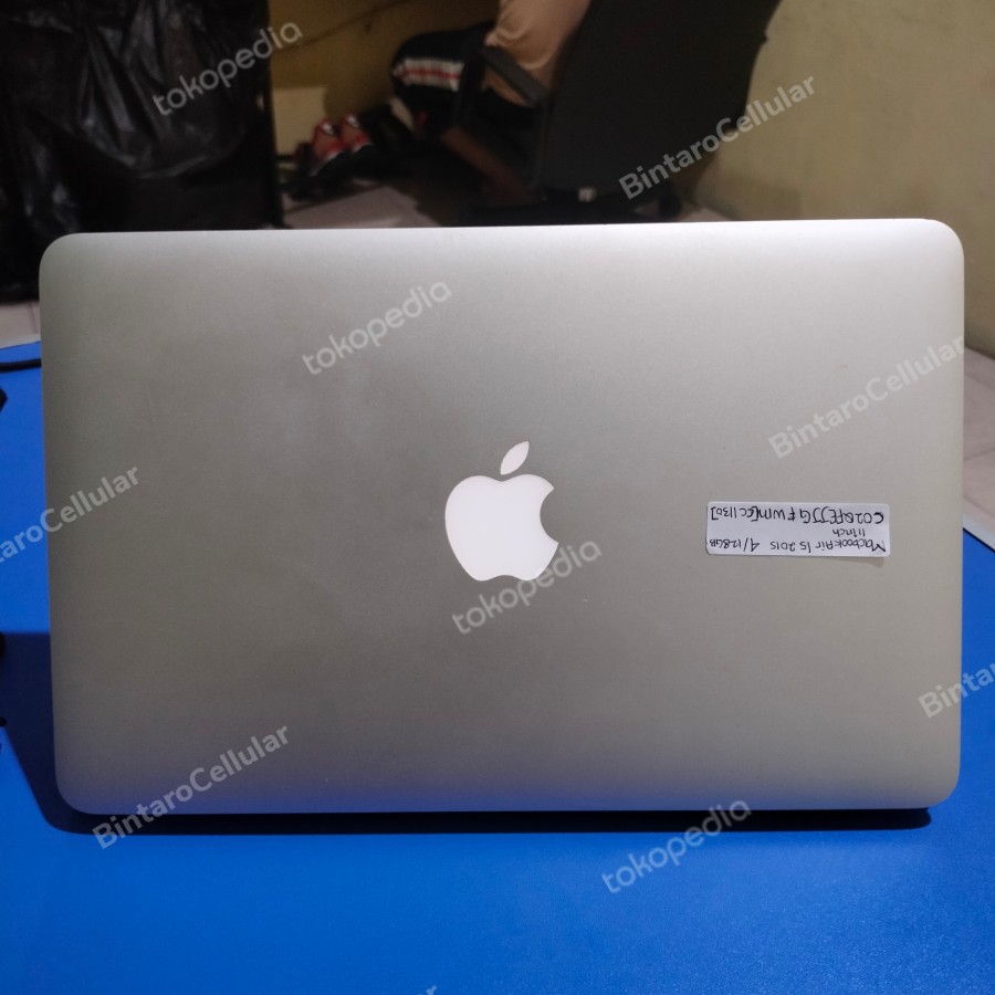 MACBOOK AIR 2015 11&quot; CORE i5 4GB / 256GB 128GB SECOND GARANSI RESMI