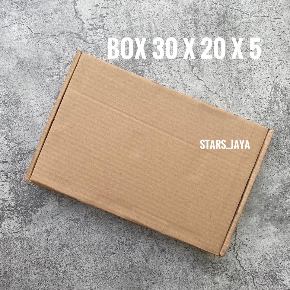 

Box Die Cut Polos 30 x 20 x 5 cm, Dus Packaging, Baju, Kue, Kardus