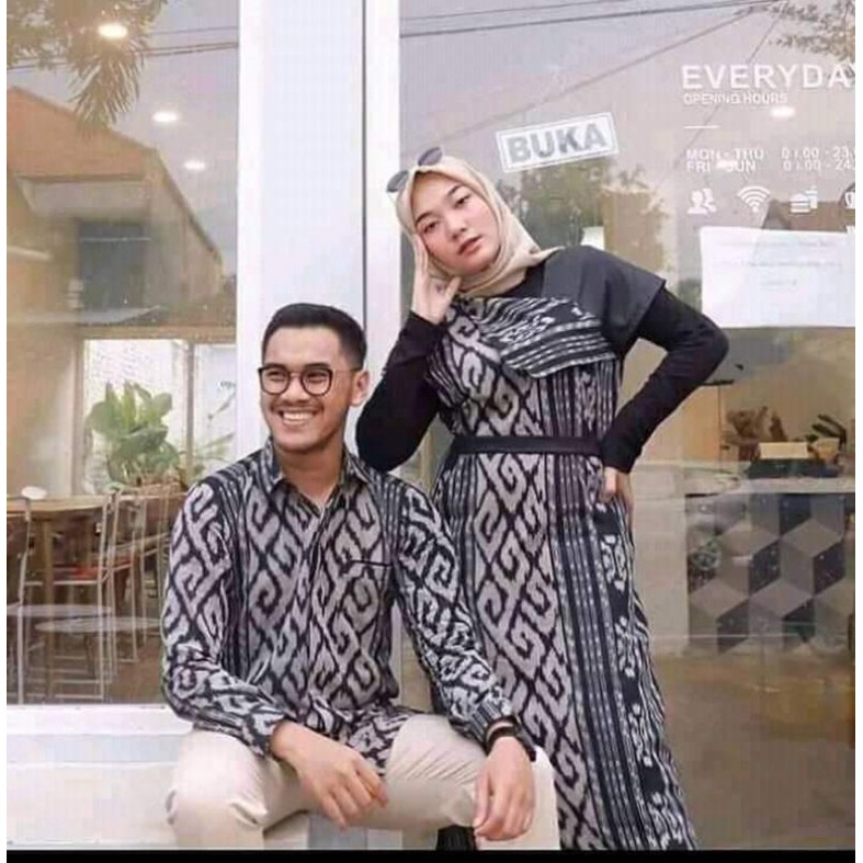 COUPLE TENUN ETNIK BAJU PREWEDDING KONDANGAN KEKINIAN