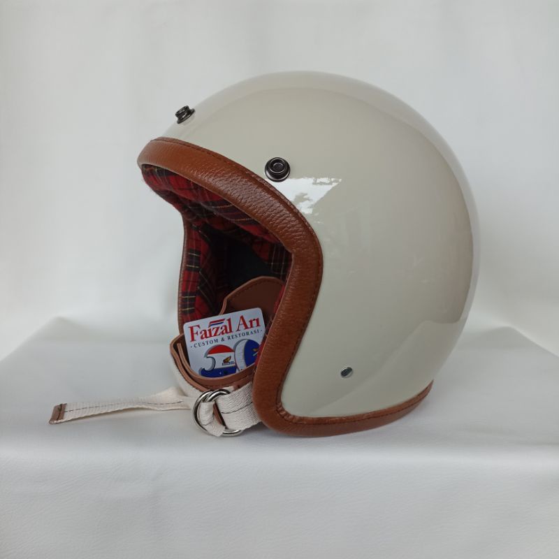 Helm Slim Head Putih Classic Busa Tartan Lis Coklat