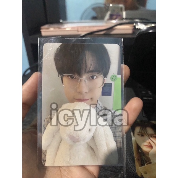 PC Doyoung Sticker (boneka)