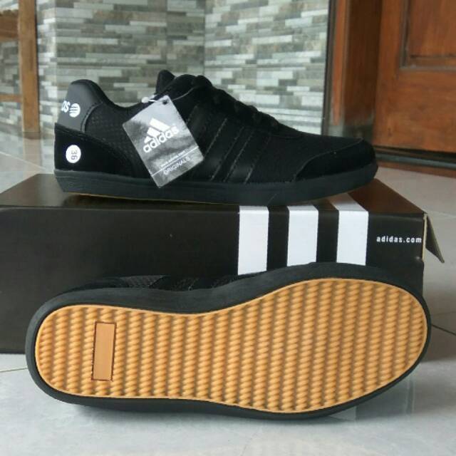 Sepatu Sekolah Adidas Skaters Fullblack