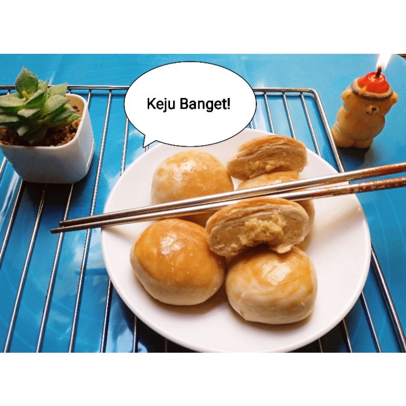 

Kue Pia Dome Keju isi 10 pcs Netto 400 gr