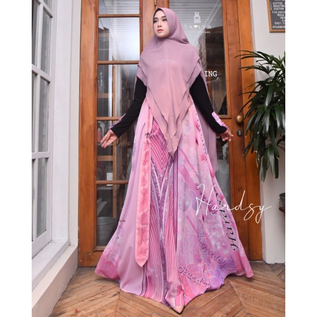 Savina Syar’i Ori by Hardsy Syalmadina / Gamis Set Syar’i / Gamis Pesta Mewah / Dress Muslimah Branded / Baju Syari Terbaru / Gamis Syari Terbaru / Fashion Muslimah Branded-4