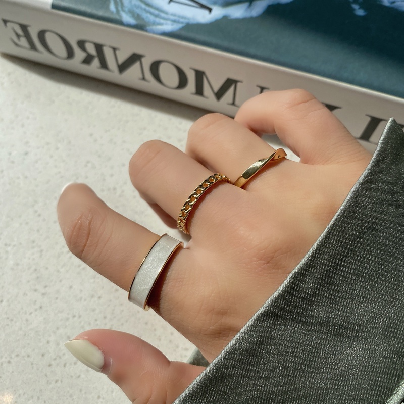 Set Cincin Kepribadian Warna Putih Untuk Perempuan