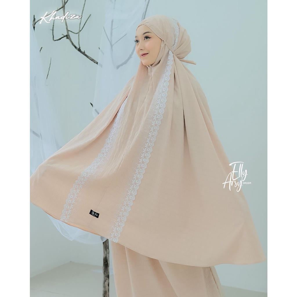 MUKENA LESTI RENDA CRINGKLE AIRFLOW MIX RENDA KHADIZA CANTIK SYARI JUMBO PERLENGKAPAN SHOLAT