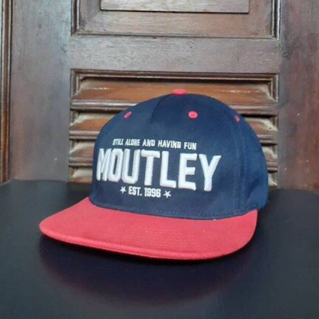 Topi MOUTLEY 100% ORIGINAL