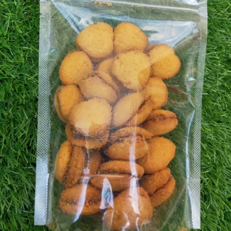 

KUE LOVE SELAI NANAS / CEMILAN ENAK / JAJANAN MURAH / SNACK KILOAN