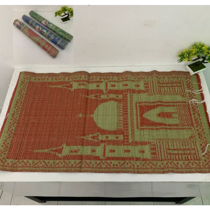 Tikar Plastik Sajadah Gajah Dunia (1.2 m x 0.6 m)