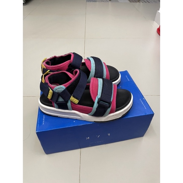 nava shoes preloved / sandal navara fuschia size 41 preloved