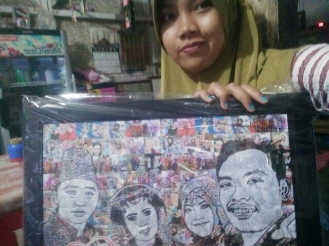 Mozaik Black And White In Black Frame (42x30)