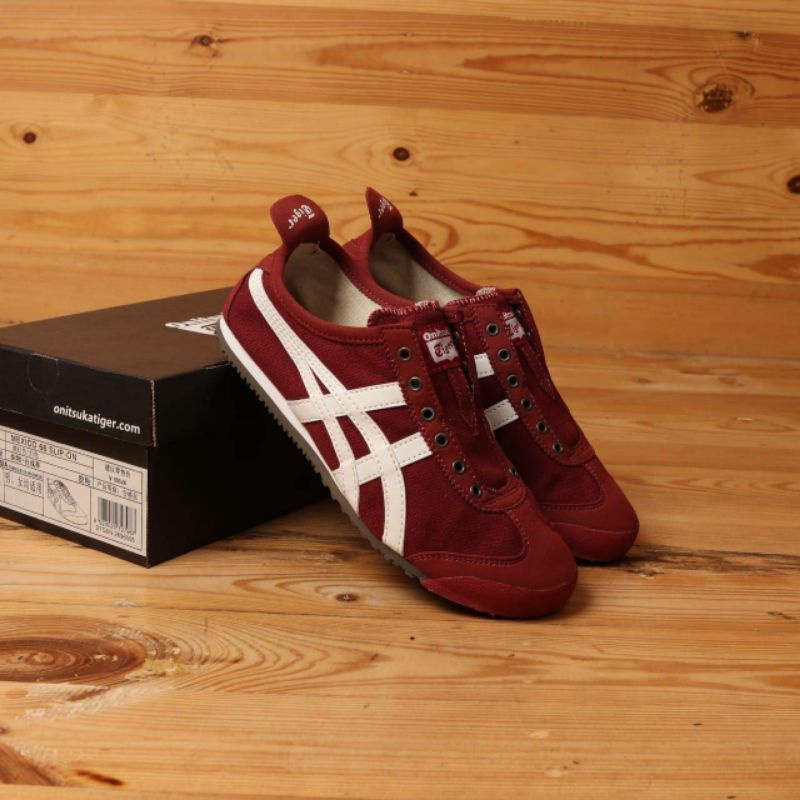 onitsuka maroon