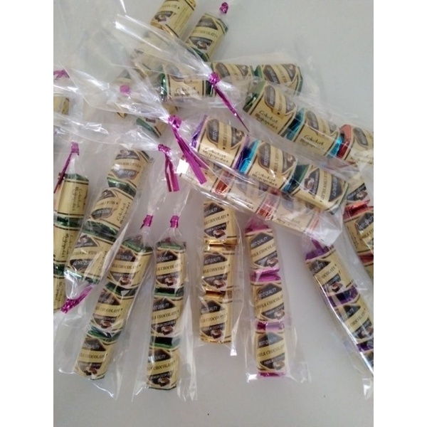 

Coklat Batang/Bar Mini Tail 3 milk chocolate || Tail 3 milk crispy chocolate || 3*5gr