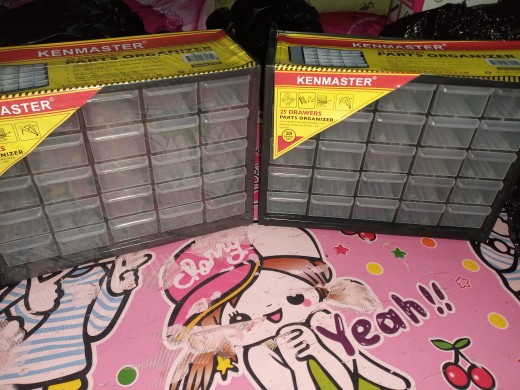 Rak / Kotak Komponen 25 Slot ( Partisi) Kenmaster