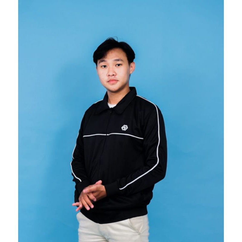 Cyberhighcrew Jaket Tracktop Casual Elia Black