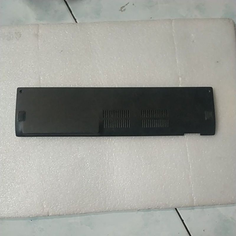 tutup RAM hardisk Asus x450 x450c A450