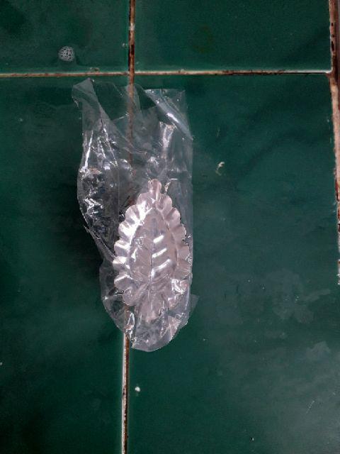 20pcs Cetakan Nastar / Loyang Nastar ( Daun)