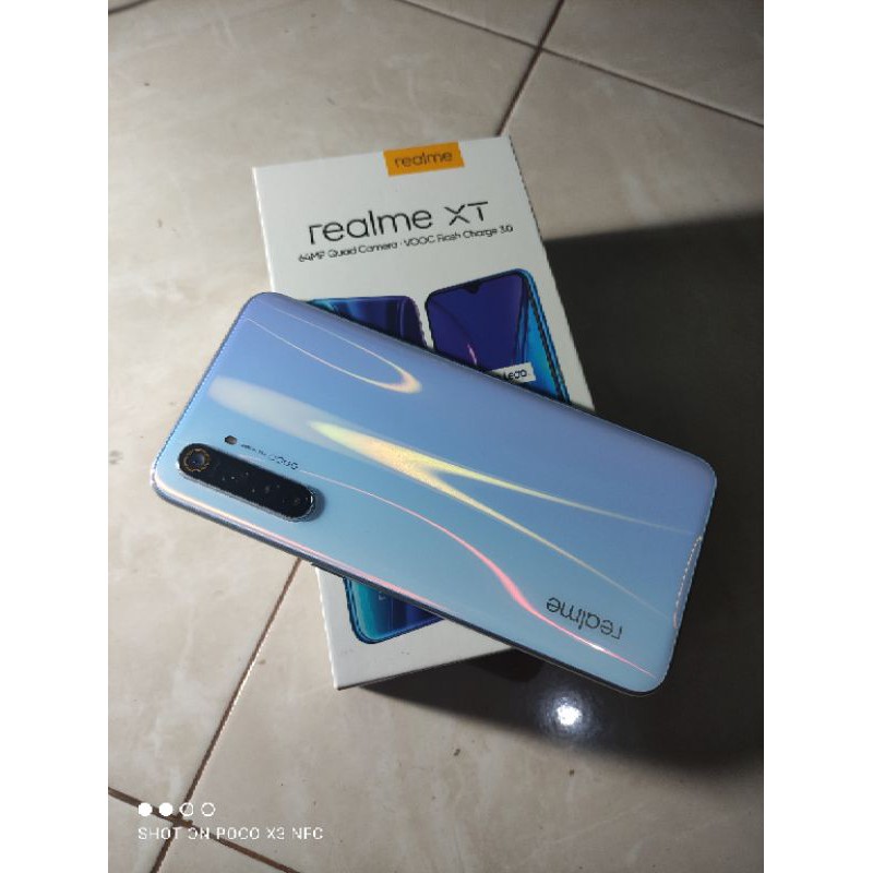 Realme XT 4/128 Fullset Putih Second