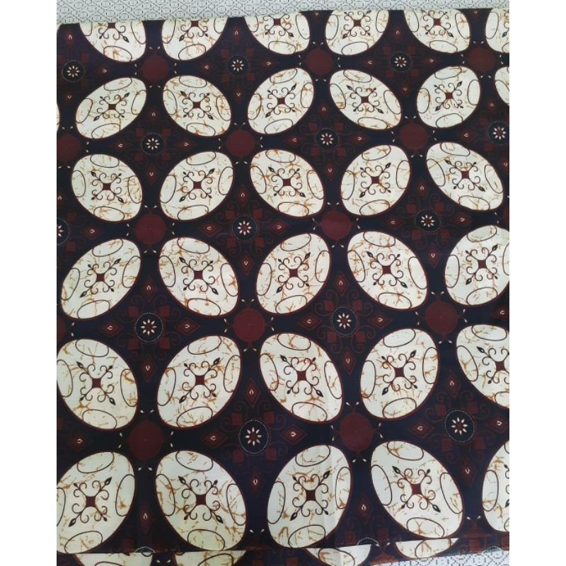kain batik wrn coklat tua