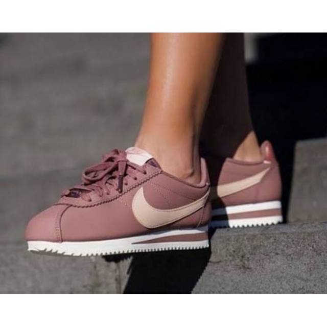 mauve cortez