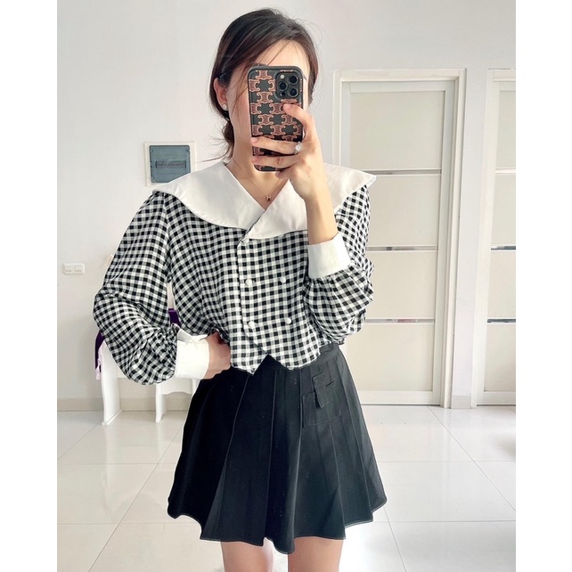 KOREAN COLLAR CROP TOP