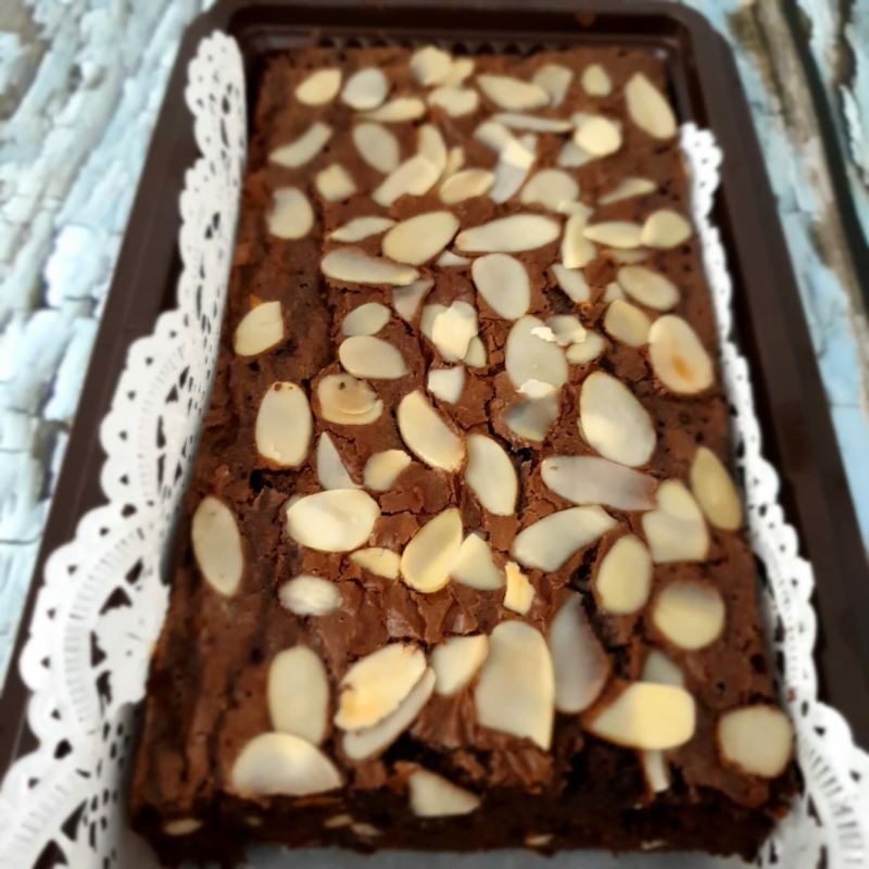 

Brownies Panggang Mede Size 15x10