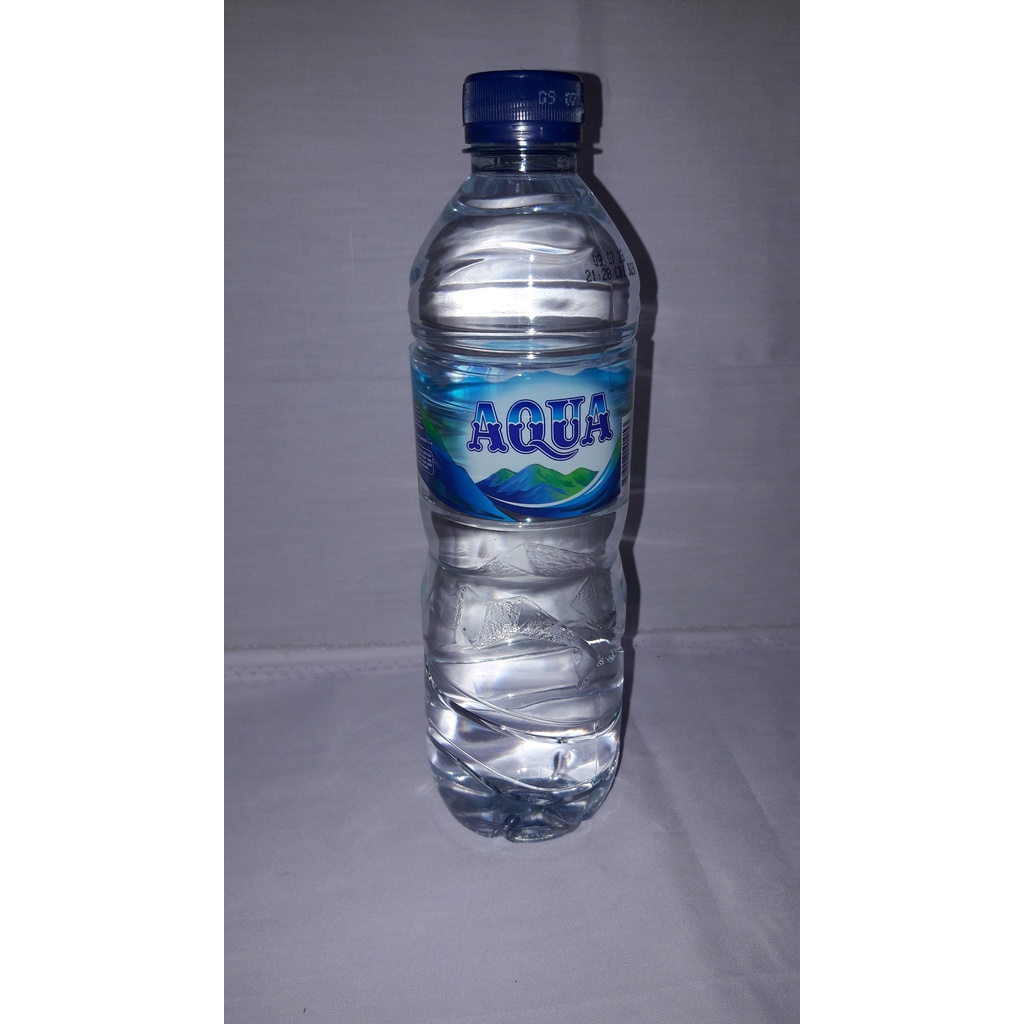 

Air Mineral Aqua Botol 600ml / Aqua Botol 600ml