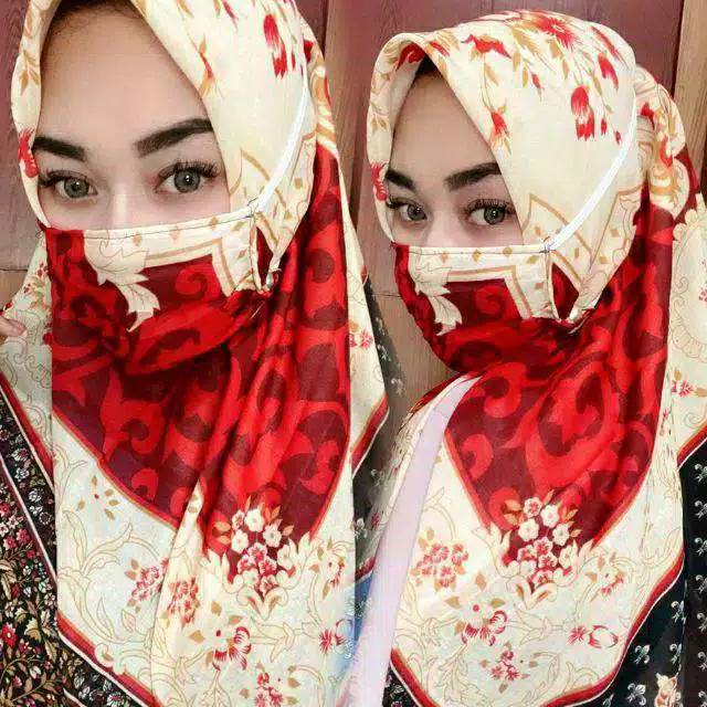 HIJAB SEGI EMPAT SET MASKER VOAL 115 X 115