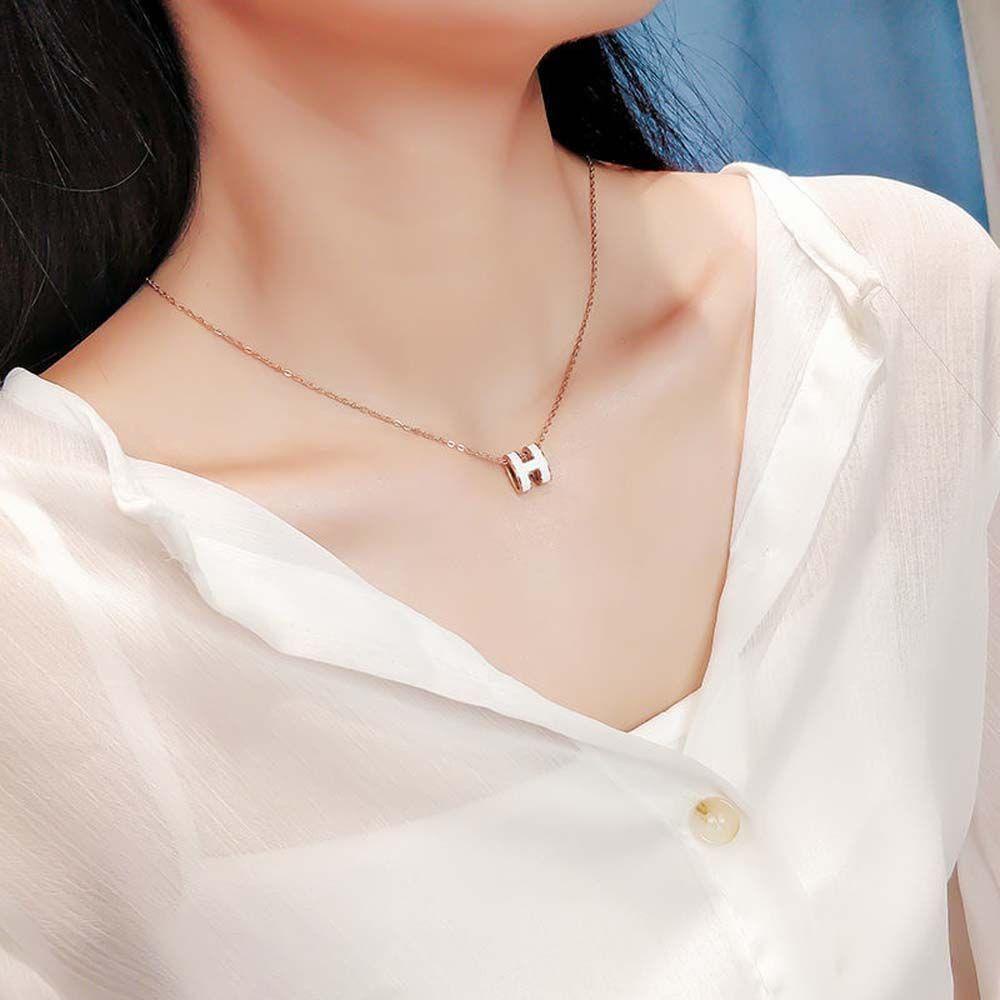 [Elegan] Huruf H Kalung Temperamen Lucu Wanita Korea Tembaga Aksesoris Harian Perempuan Chokers