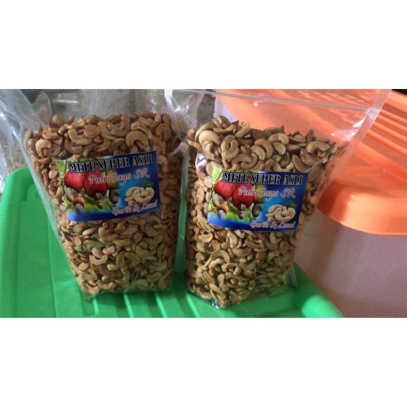 

kacang mede belah dua [MATENG)