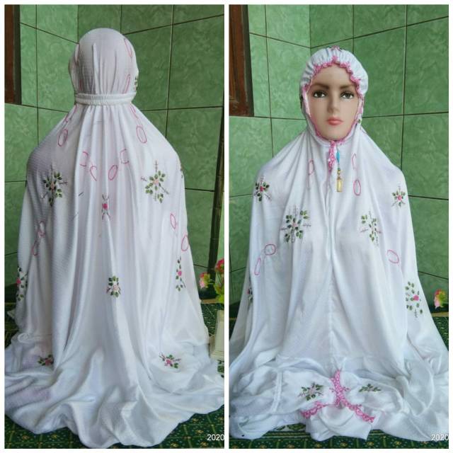 Mukena terusan sutra blitz