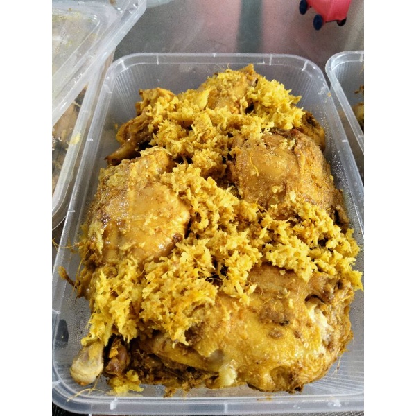

ayam ungkep serundeng 1box isi 8potong