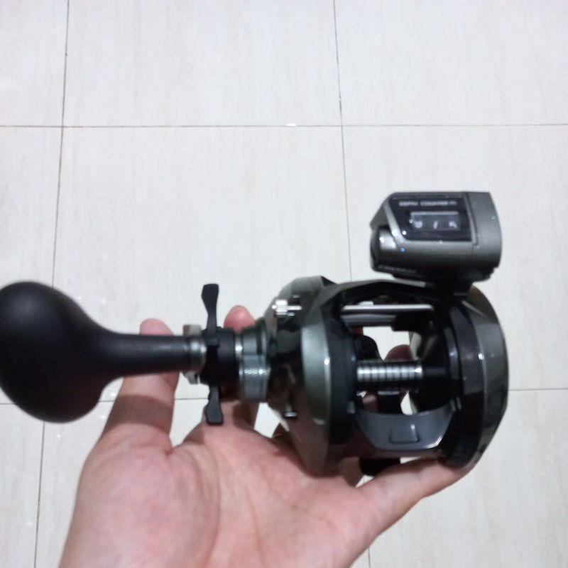 Reel Convector Okuma CV-354DLX Rell BC Low Profile Line Counter Rell Okuma Fishing