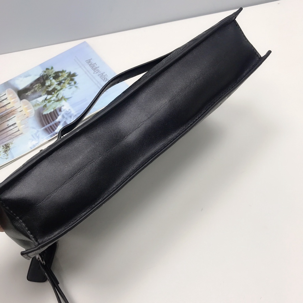 [Instant/Same Day] 75914 73148 men Tas Clutch Bisnis Casual Emboss untuk Pria   snb