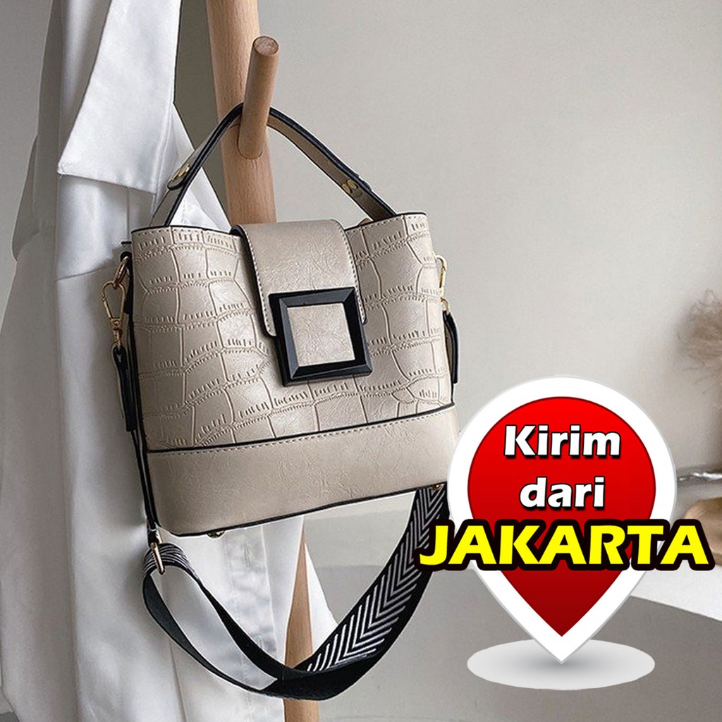  Tas  Selempang Wanita  Croco Tasbatamrz 7117 Shopee  Indonesia