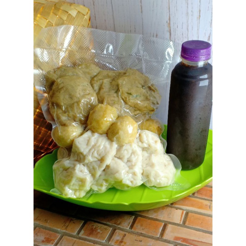 

pempek vacum asli palembang