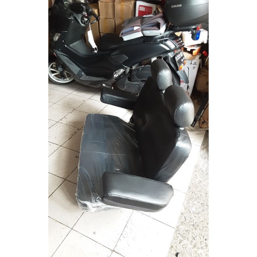 jok belakang mobil taff ,feroza