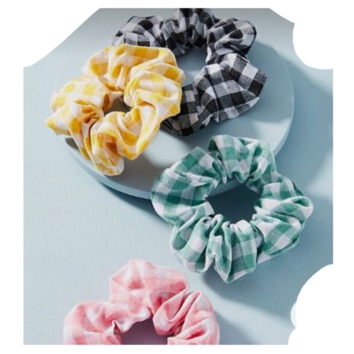

SCRUNCHIE KOREA MOTIF KOTAK KOTAK