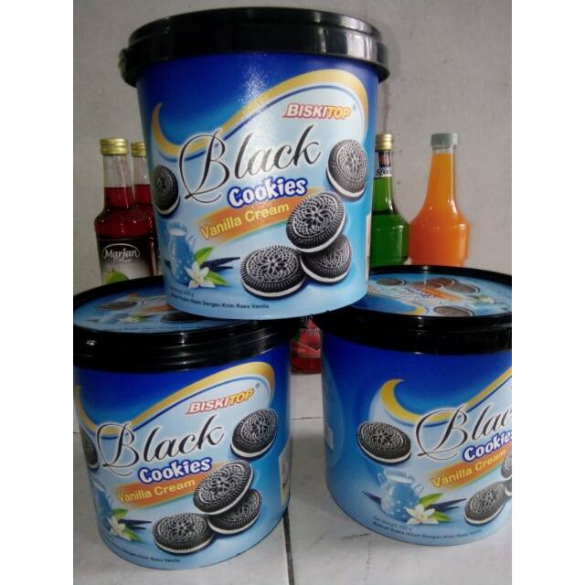 

kue lebaran kaleng