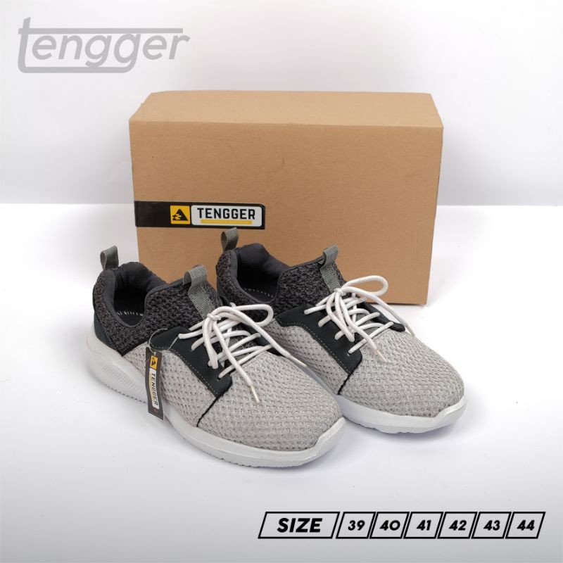 Andien Galerry Sepatu Sneakers Pria Sepatu Sekolah Sport Running Men Casuals Shoes Tengger RS01 Sepatu Dewasa Sepatu Sneakers Wanita Sepatu Sneakers Kekinian 2022 Sepatu Sneakers Sport Pria Sepatu Sekolah Hitam Perempuan